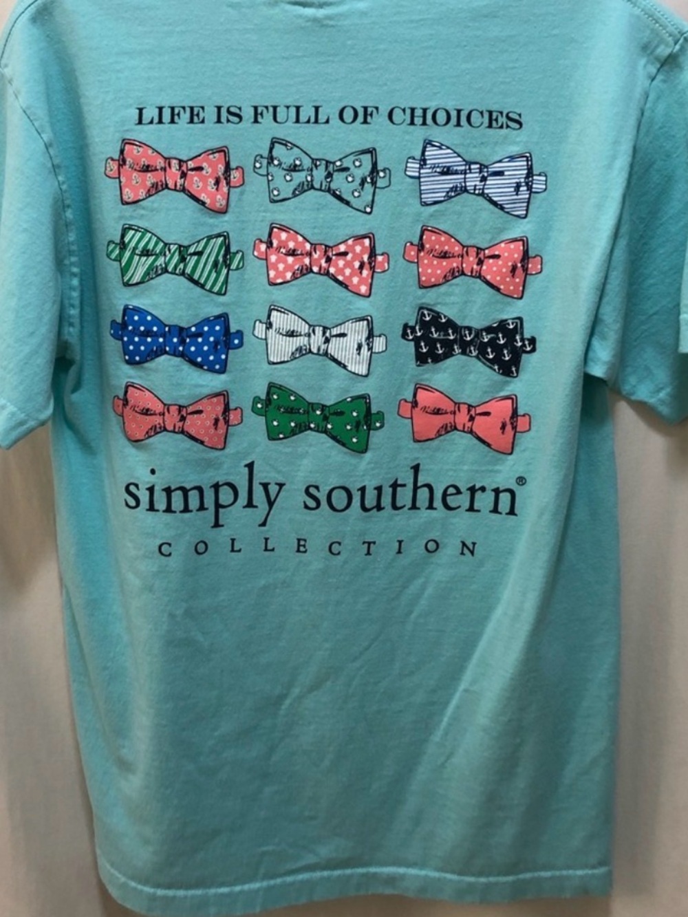 Simply Southern Teal Blue Bow Tie TShirt Medium colorful bows front logo